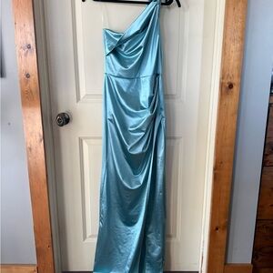 Elegant One-Shoulder Blue Gown